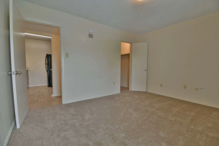 Acadia Park-interior-bedroom-1048-1200w